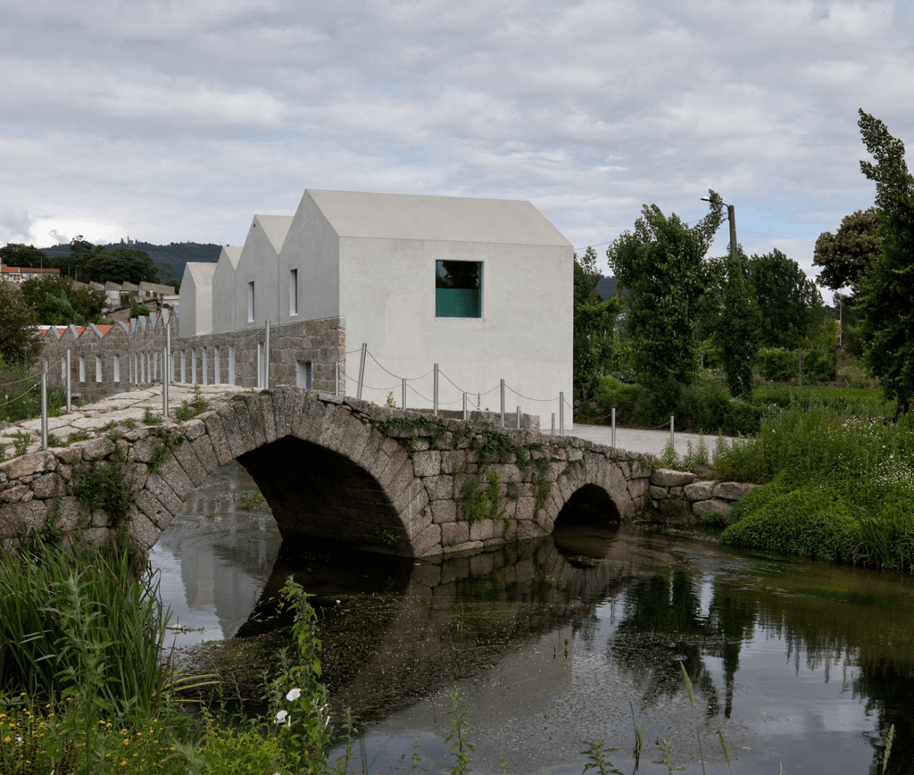 LFA_20120629_046.width-2400